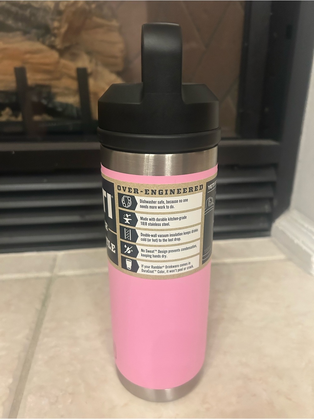 💕💕 YETI 18 oz. Rambler Bottle with Chug Cap New Color Power Pink!! - Picture 7 of 11